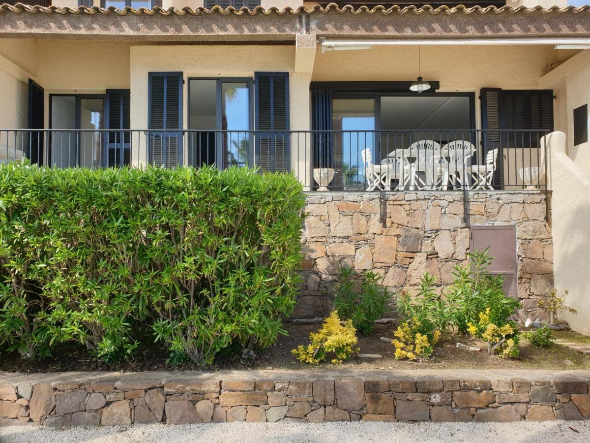 Brigantine Marines De Cogolin Apartamento Exterior foto